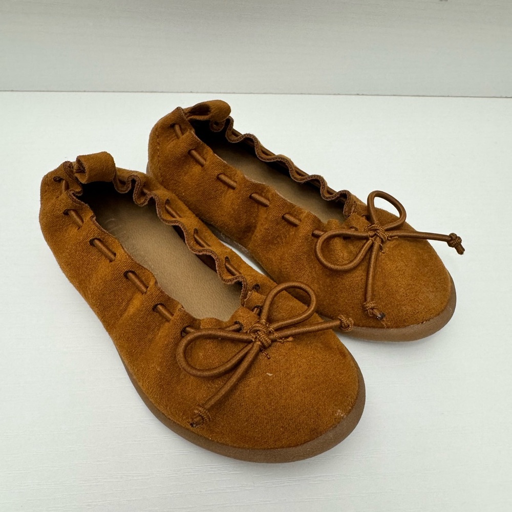 Old Navy Scrunch Suede Toddler Ballet Flats